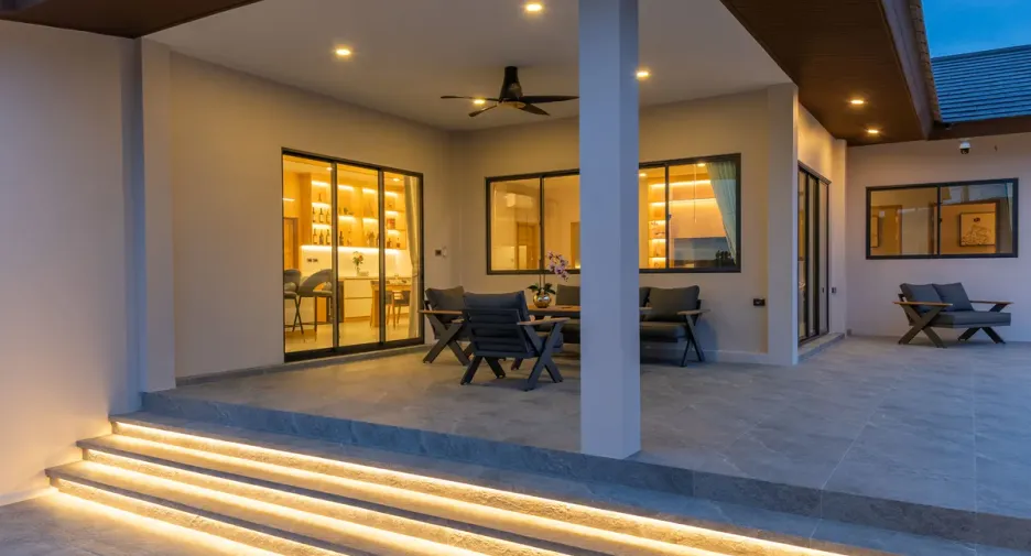 For rent and for sale 4 bedrooms house in Bang Lamung, Chonburi
