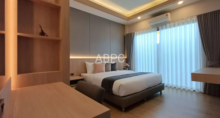 For rent and for sale 4 bedrooms house in Bang Lamung, Chonburi