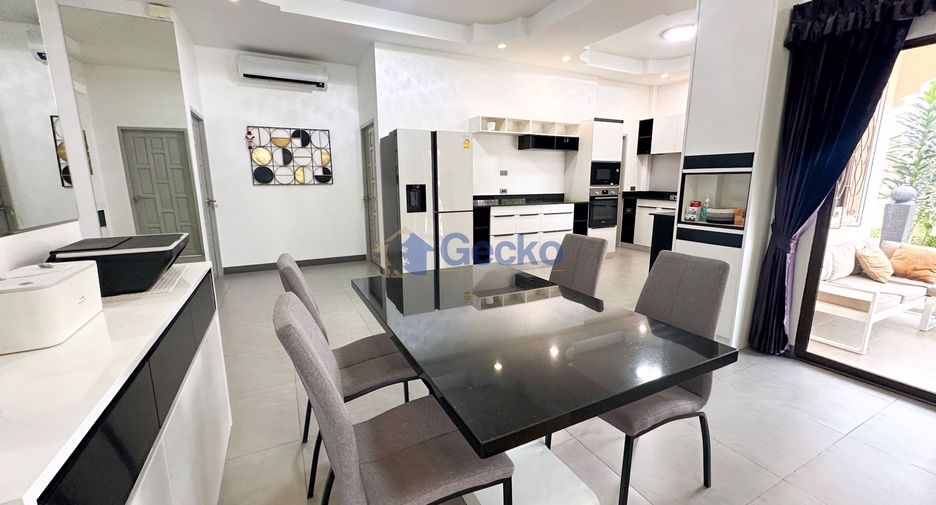 For rent and for sale 3 bedrooms house in Bang Lamung, Chonburi