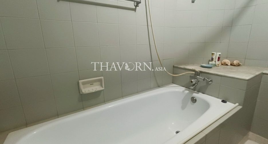 For sale studio condo in Bang Lamung, Chonburi