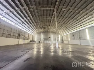 For rent warehouse in Bang Pa-in, Phra Nakhon Si Ayutthaya