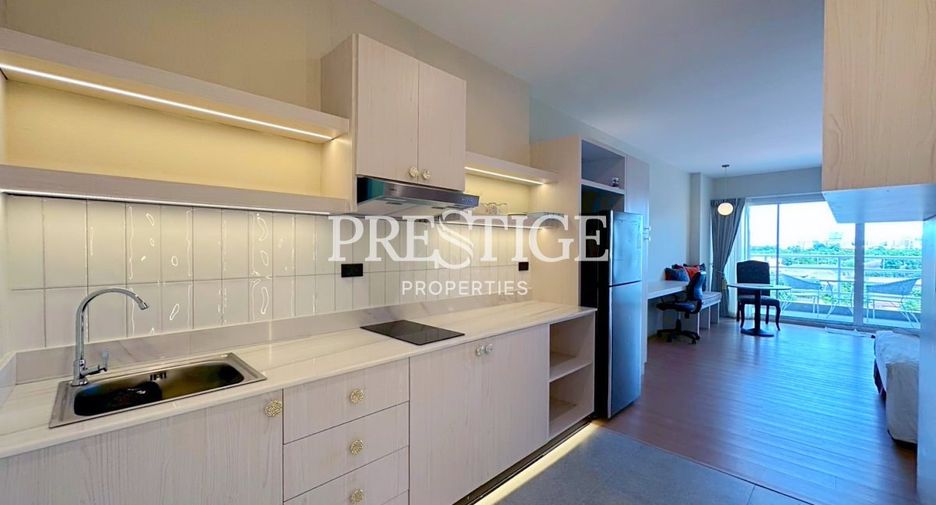 For sale studio condo in Pratumnak, Pattaya
