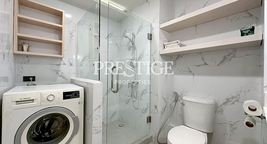 For sale studio condo in Pratumnak, Pattaya