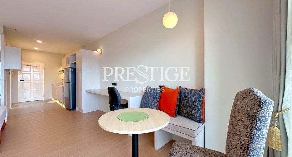 For sale studio condo in Pratumnak, Pattaya