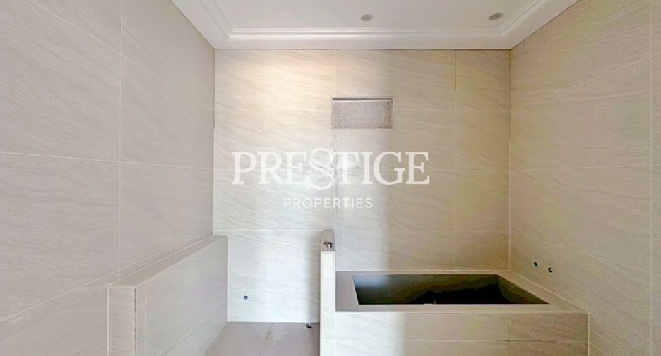 À vendre 4 chambres maison à Bang Lamung, Chonburi