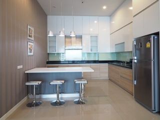 ให้เช่า 3 ห้องนอน คอนโด ใน วัฒนา, กรุงเทพฯ