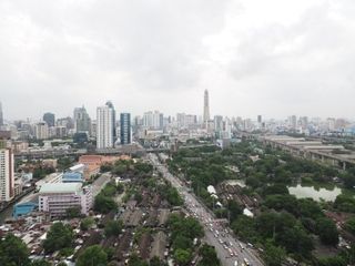 ให้เช่า 3 ห้องนอน คอนโด ใน วัฒนา, กรุงเทพฯ