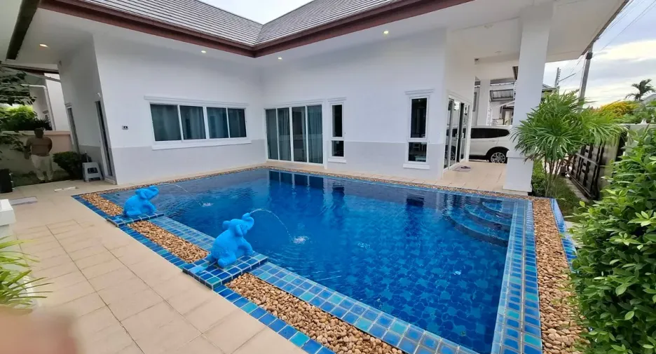 For rent and for sale 3 bedrooms house in Huay Yai, Pattaya