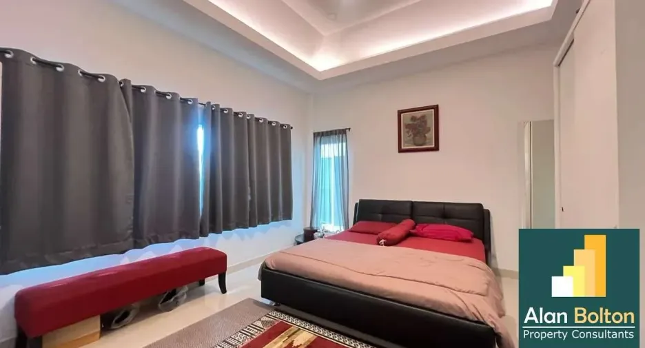 For rent and for sale 3 bedrooms house in Huay Yai, Pattaya