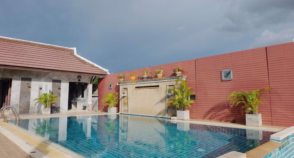 For rent そして for sale 4 ベッドルーム house in East Pattaya, Pattaya