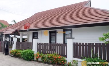 À louer et à vendre 4 chambres maison à East Pattaya, Pattaya