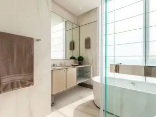 Wohnung zur Miete mit 2 Zimmer in Khlong Toei, Bangkok