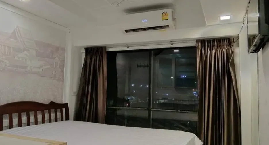 For rent retail Space in Phra Nakhon, Bangkok