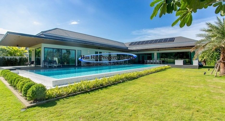 出售 3 卧室 独立屋 在 Cha-Am, Phetchaburi