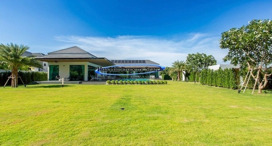 出售 3 卧室 独立屋 在 Cha-Am, Phetchaburi