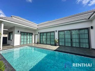 For sale 3 bedrooms house in Jomtien, Pattaya