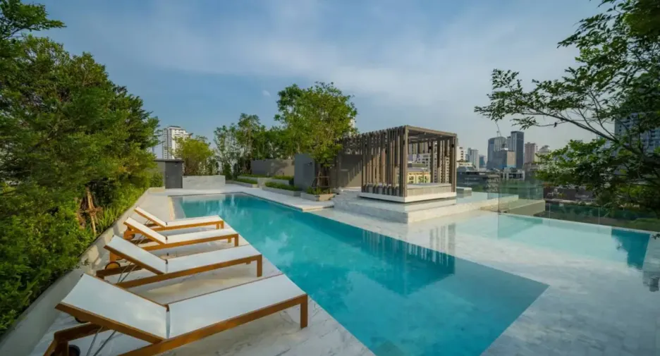 Wohnung zur Miete und zum Kauf mit 3 Zimmer in Watthana, Bangkok