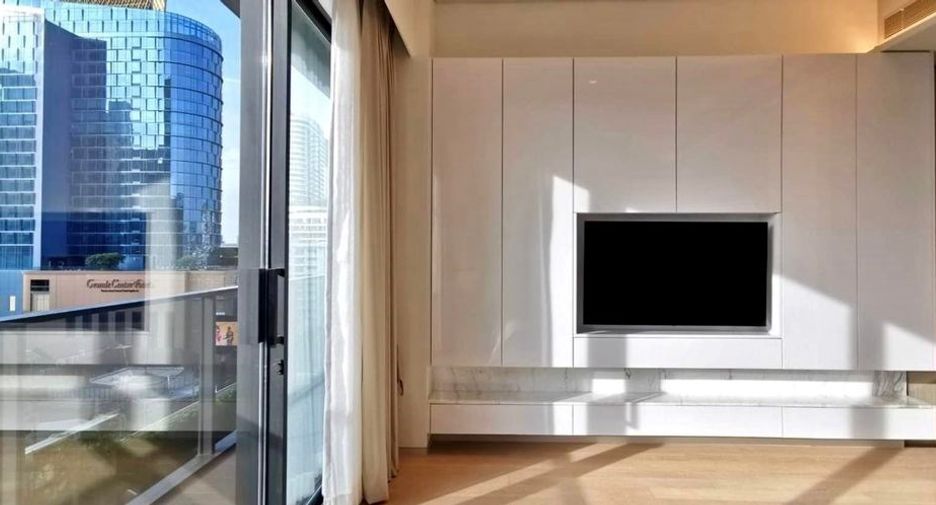 For sale 2 bedrooms condo in Watthana, Bangkok