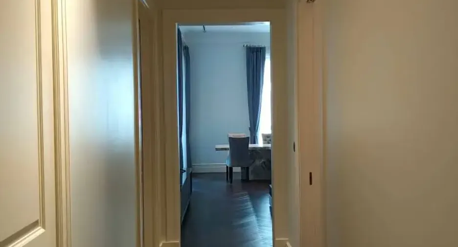 For sale 2 ベッドルーム condo in Pathum Wan, Bangkok