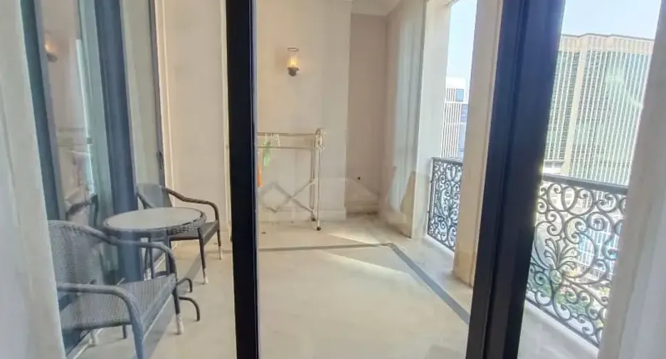 For sale 2 ベッドルーム condo in Pathum Wan, Bangkok