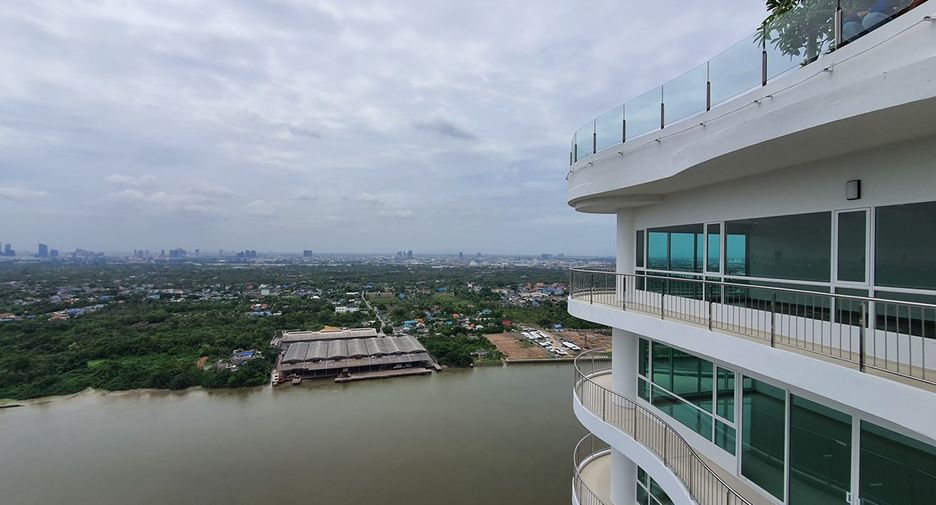 Condo en venta de 4 habitaciones en Yan Nawa, Bangkok