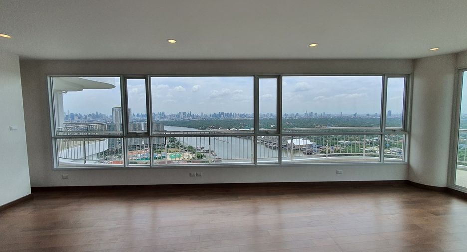 Condo en venta de 4 habitaciones en Yan Nawa, Bangkok