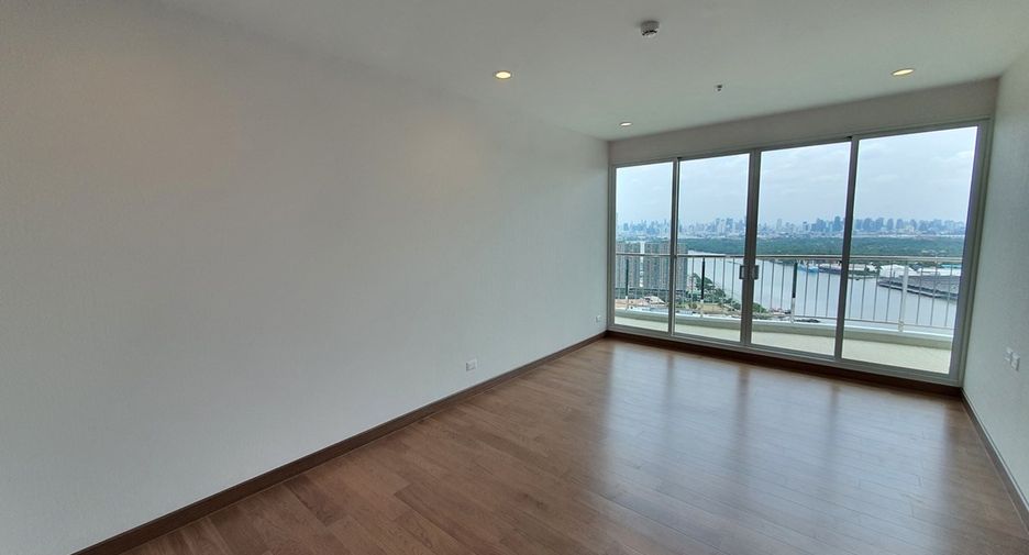 Condo en venta de 4 habitaciones en Yan Nawa, Bangkok