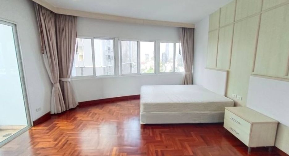 Wohnung zur Miete mit 3 Zimmer in Khlong Toei, Bangkok