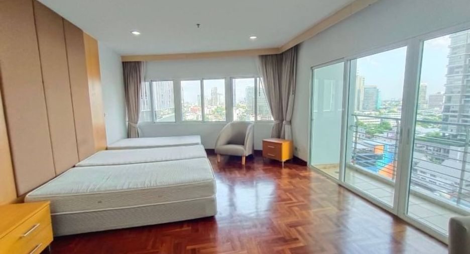 Wohnung zur Miete mit 3 Zimmer in Khlong Toei, Bangkok