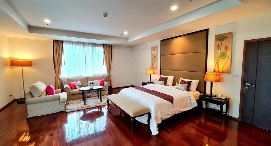 Wohnung zur Miete mit 3 Zimmer in Watthana, Bangkok