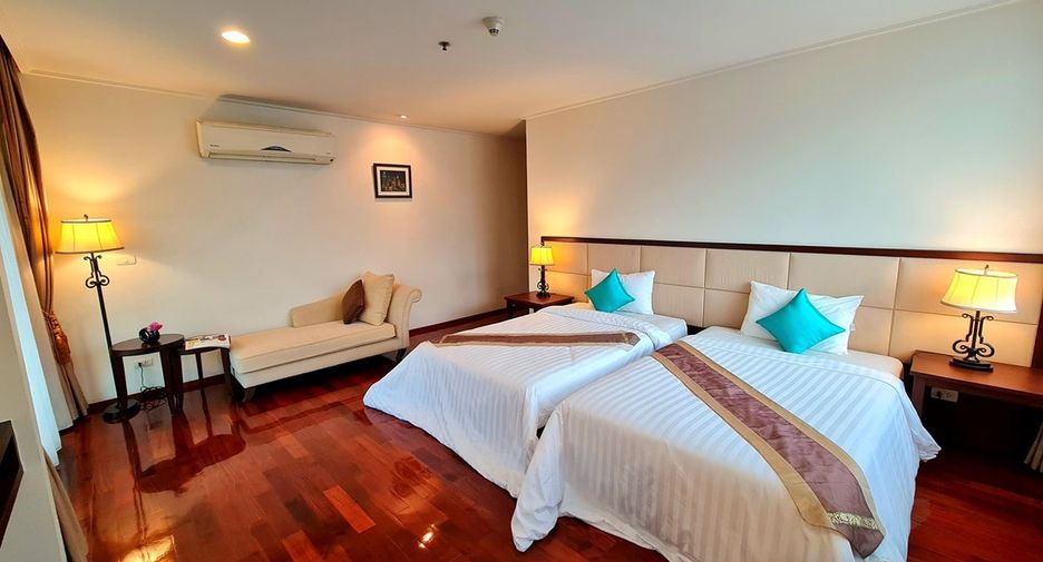 Wohnung zur Miete mit 3 Zimmer in Watthana, Bangkok