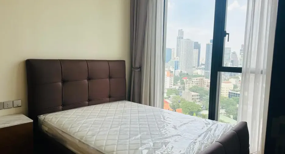 For rent 2 bedrooms condo in Khlong Toei, Bangkok