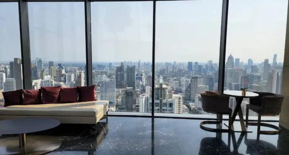 For sale 2 bedrooms condo in Watthana, Bangkok