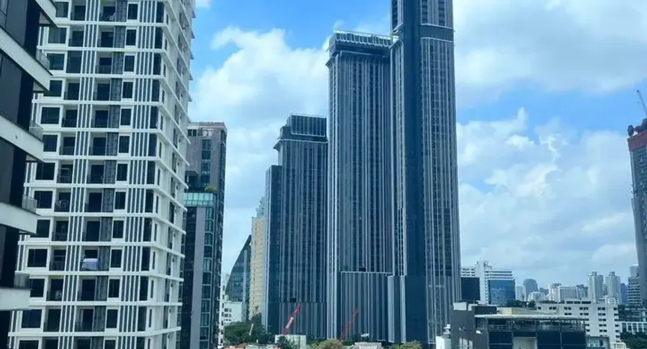 For sale 1 bed condo in Watthana, Bangkok