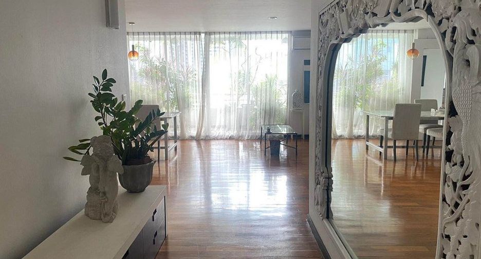 Condo en venta de 3 habitaciones en Watthana, Bangkok
