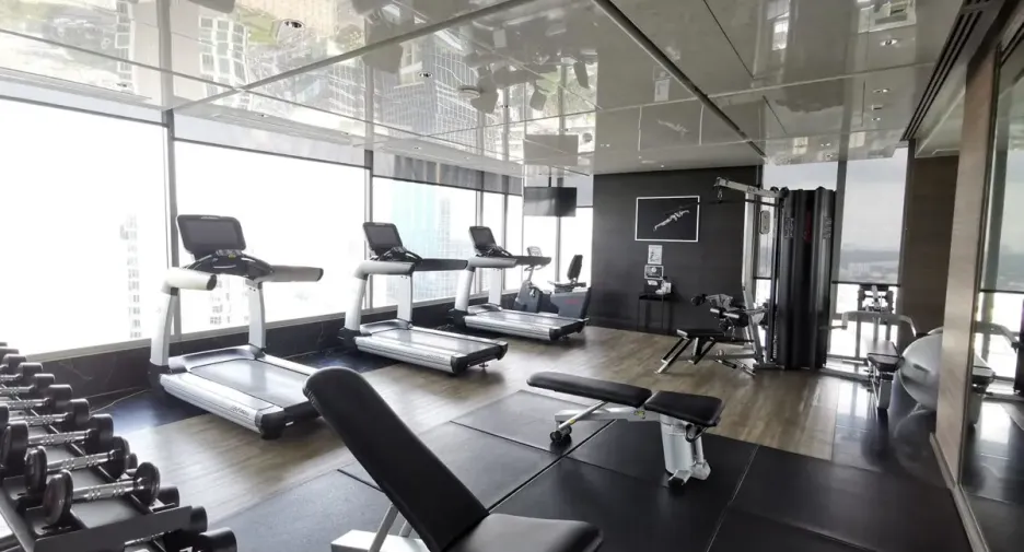 À vendre 1 chambre condo à Sathon, Bangkok