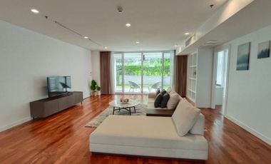 For rent 4 bedrooms condo in Watthana, Bangkok
