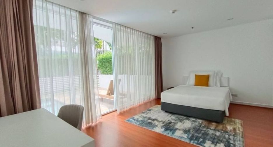 Condo en alquiler de 4 habitaciones en Watthana, Bangkok