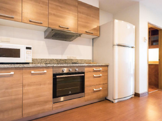 Condo en alquiler de 3 habitaciones en Sathon, Bangkok