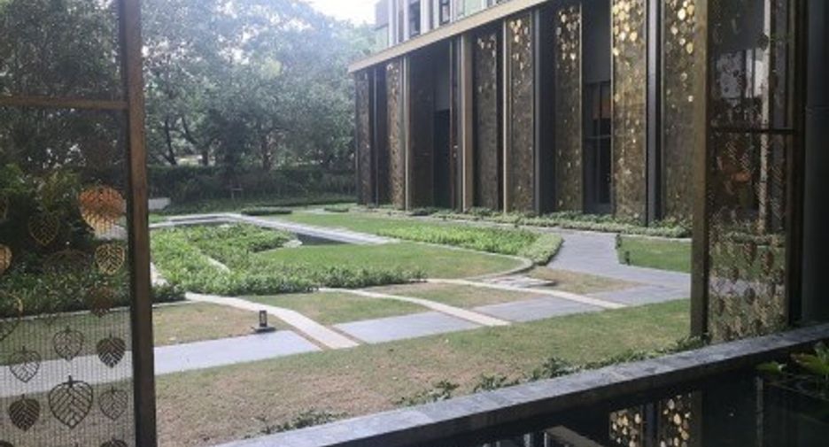 For sale 1 bed condo in Pathum Wan, Bangkok