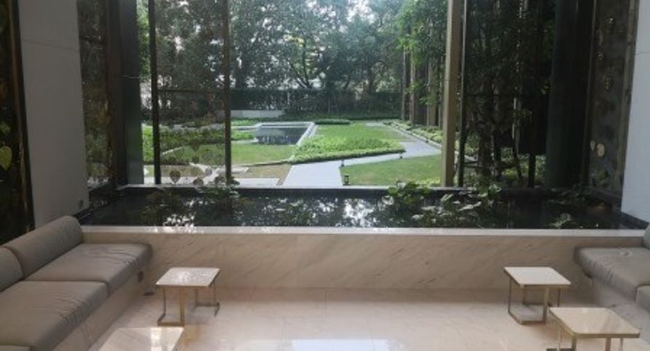 For sale 1 bed condo in Pathum Wan, Bangkok