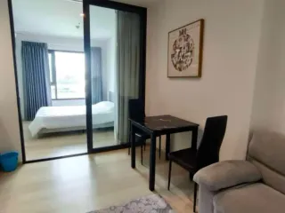 À louer et à vendre 1 chambre condo à Pathum Wan, Bangkok