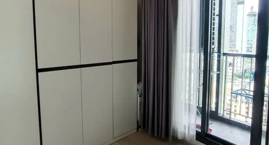 For rent and for sale 1 bed condo in Pathum Wan, Bangkok