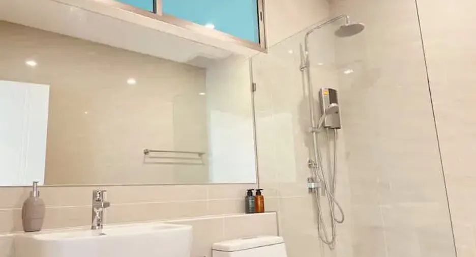 For rent 2 ベッドルーム house in Phra Khanong, Bangkok