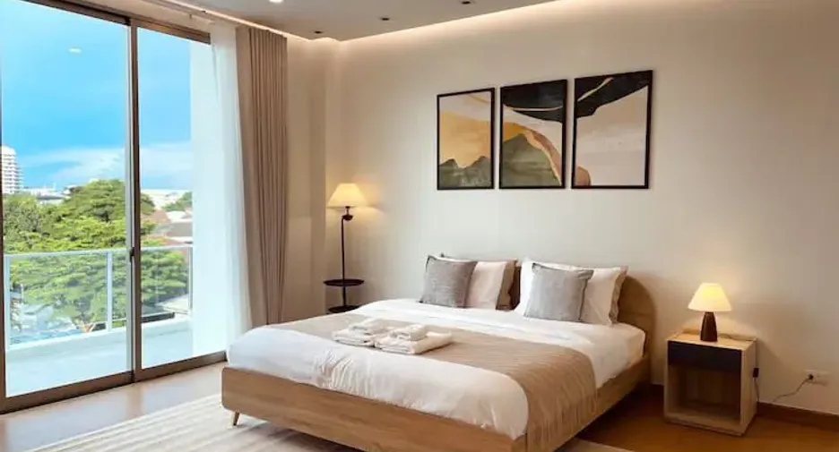 For rent 2 ベッドルーム house in Phra Khanong, Bangkok