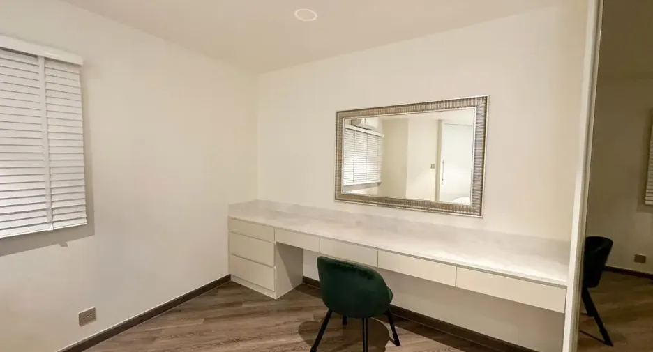 For rent and for sale 2 bedrooms condo in Watthana, Bangkok