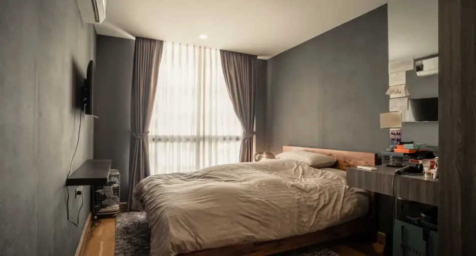For sale 2 bedrooms condo in Watthana, Bangkok
