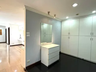 ให้เช่า และ ขาย 3 ห้องนอน คอนโด ใน วัฒนา, กรุงเทพฯ