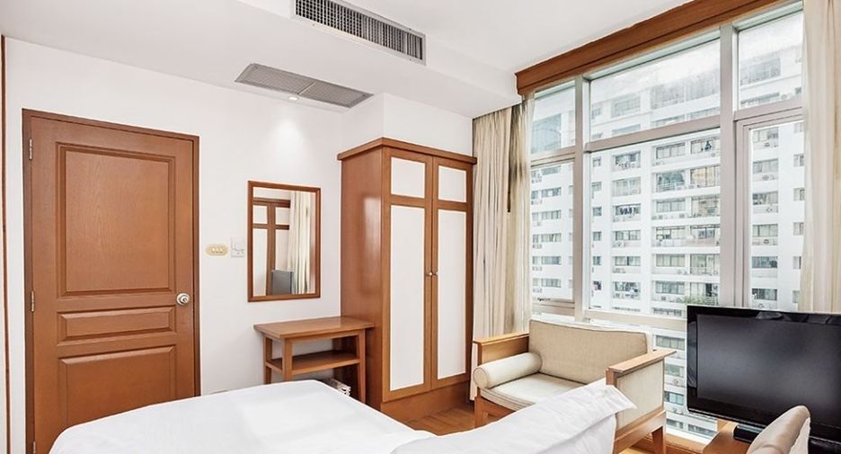 For sale 2 bedrooms condo in Pathum Wan, Bangkok