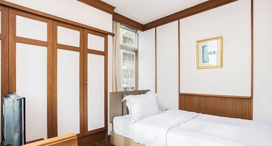 For sale 2 bedrooms condo in Pathum Wan, Bangkok